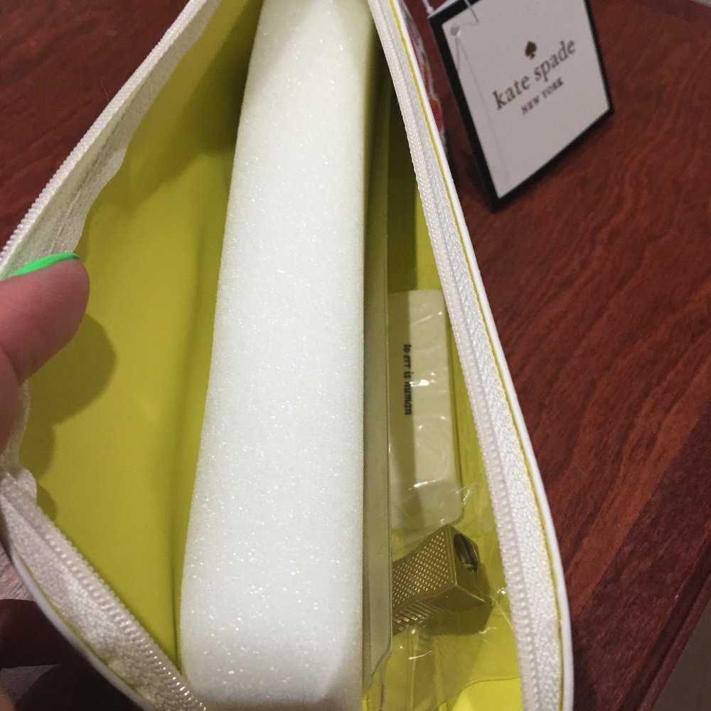 Kate Spade Dahlia Pencil Case - NWT - Picture 4 of 8